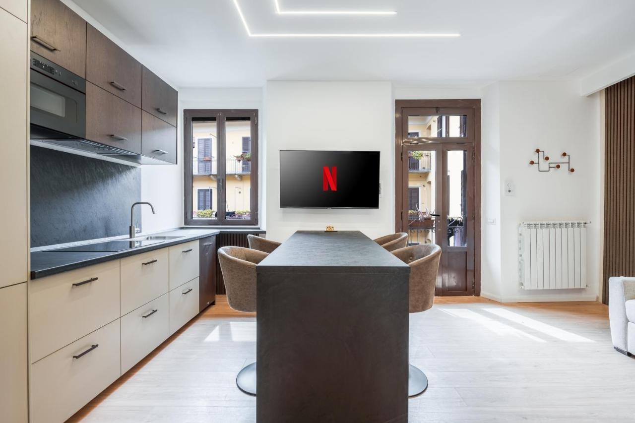 Bilocale Moderno - City Center Milano Ngoại thất bức ảnh