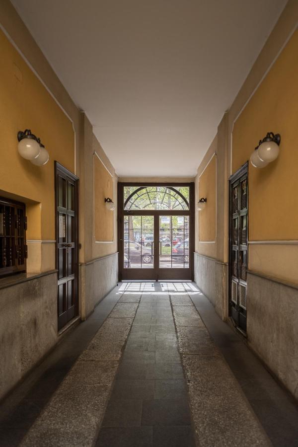 Bilocale Moderno - City Center Milano Ngoại thất bức ảnh